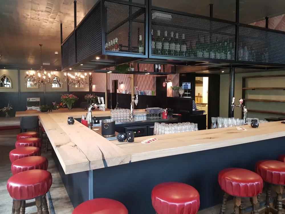 Restaurant Bar De Borrel in Oterleek