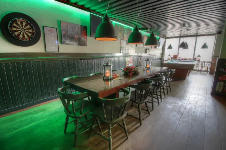 Café-Bar-Petit Restaurant "Scaramouche" in Alkmaar