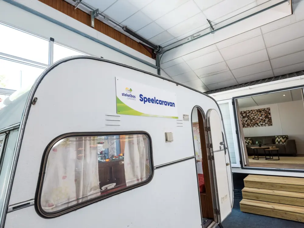 Caravancentrum Stekelbos B.V. in Oterleek