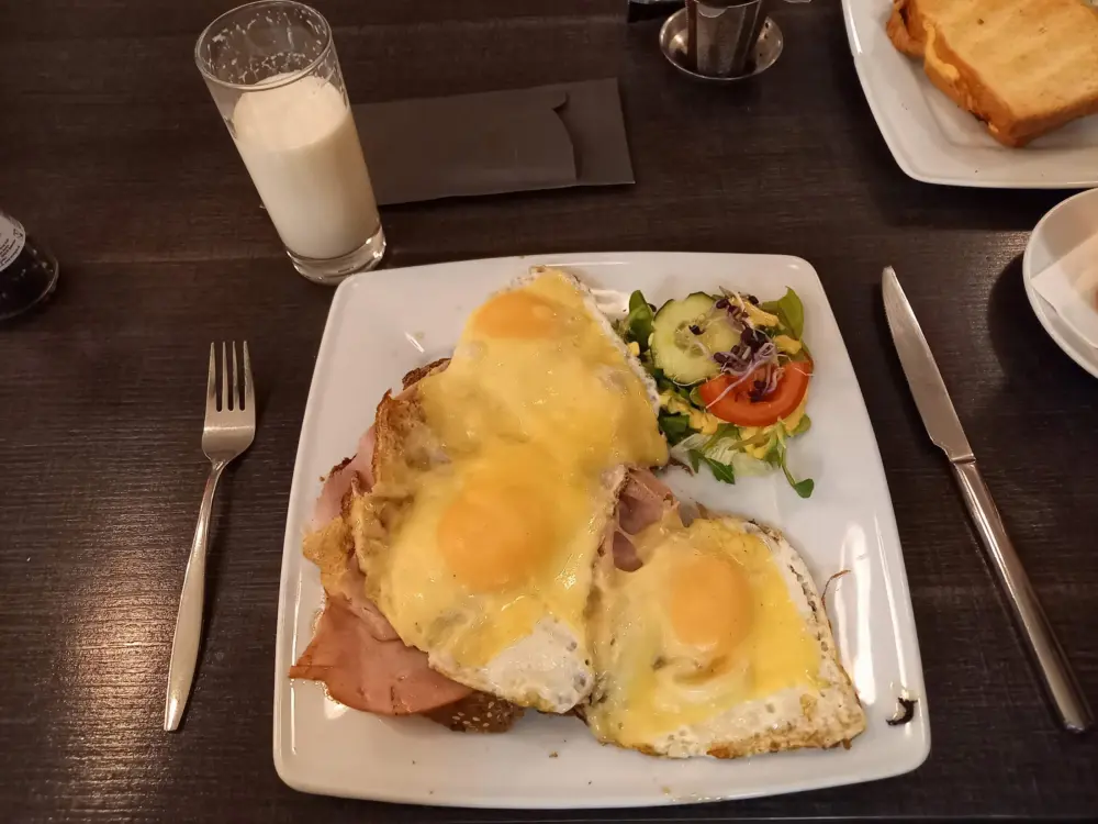Restaurant Chez Frans Eten & Drinken in Broek op Langedijk