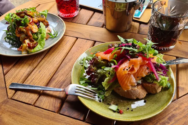 Restaurant De Binnenkomer Eetcafé in Alkmaar