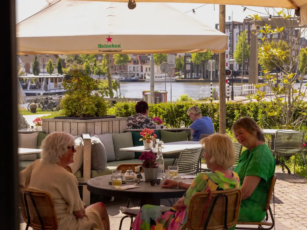 Restaurant De Eendracht Alkmaar in ´t IJkgebouw in Alkmaar