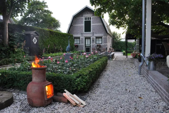 De Oude Walnoot - vakantiewoning en B&B Onder De Oude Walnoot in Sint Pancras