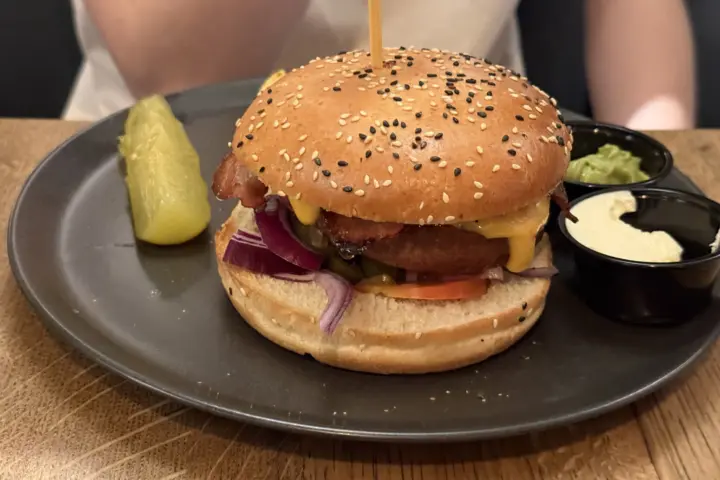 Restaurant Den Haas | Eten&Drinken in Valkenswaard
