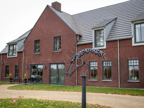 Eighty One Horse Boulevard