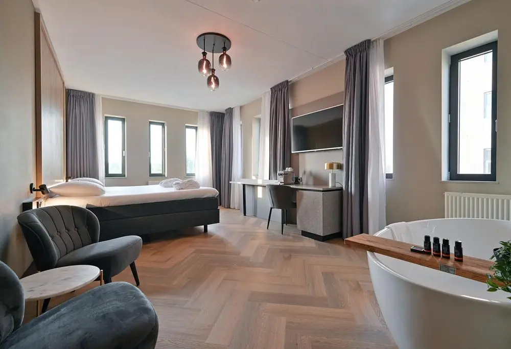 HOTEL ALKMAAR | Bar & Restaurant | Meeting & Events in Alkmaar