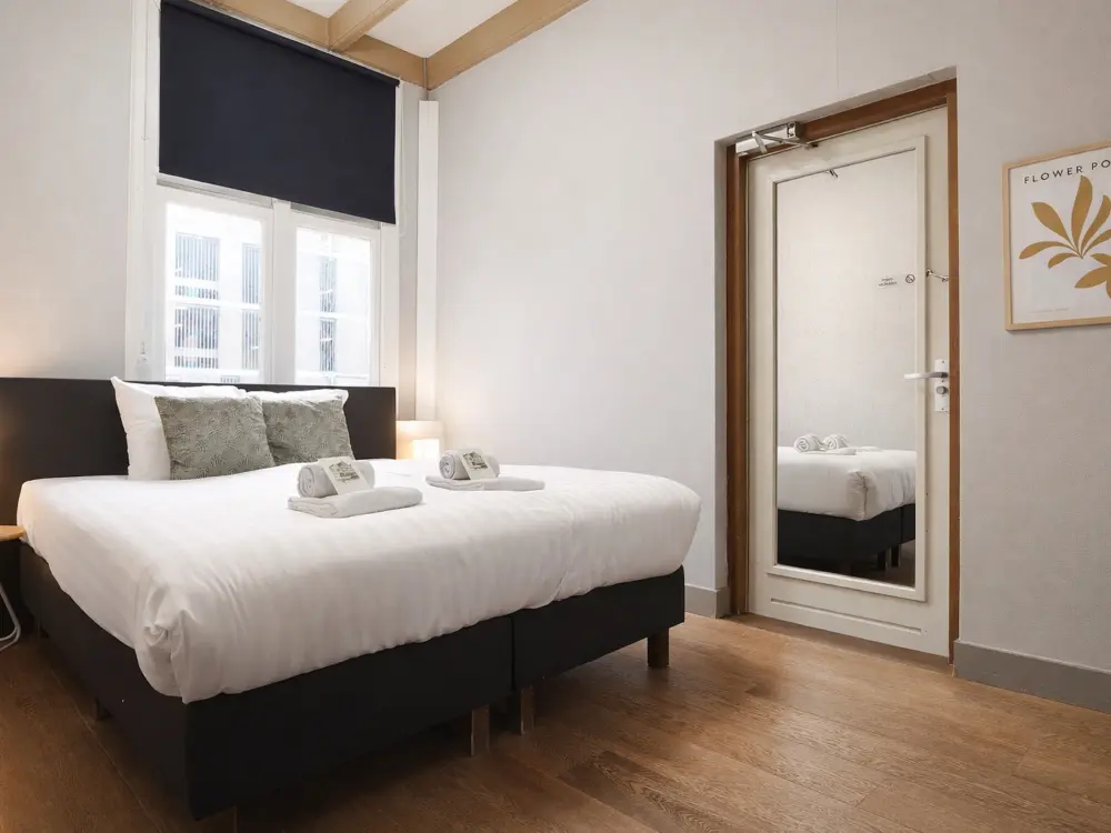 King's Inn City Hotel & Hostel en bar in Alkmaar