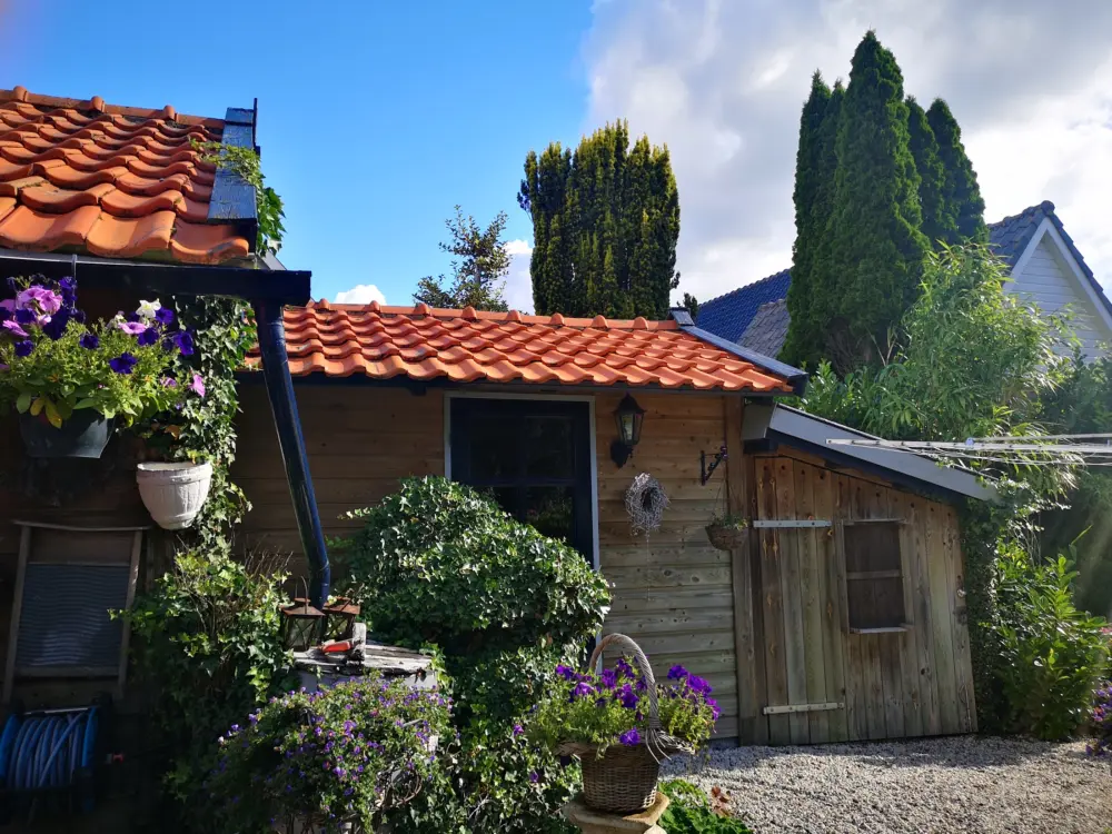 Prive tuinhuis B&B Elly in Sint Pancras