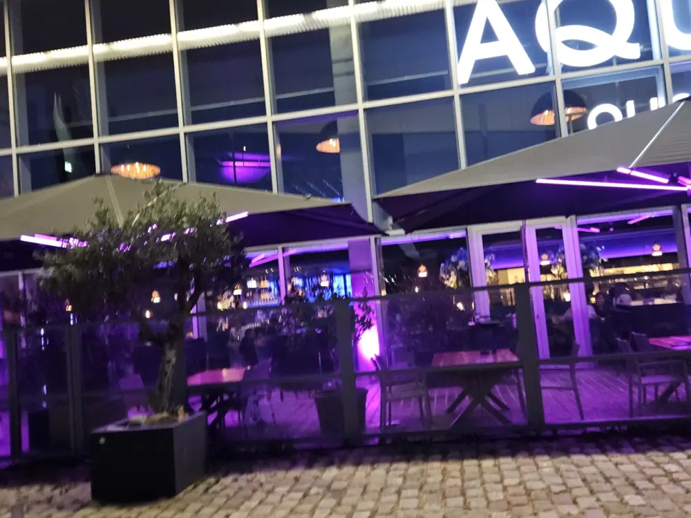 Restaurant Aqua Asia Club in Rotterdam