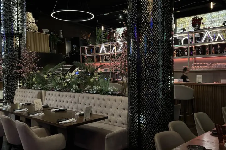 Restaurant Azura Amsterdam in Amsterdam