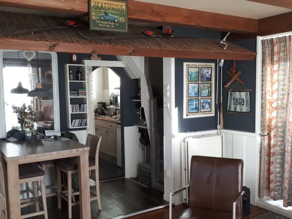 B & B 1869 in Scharnegoutum