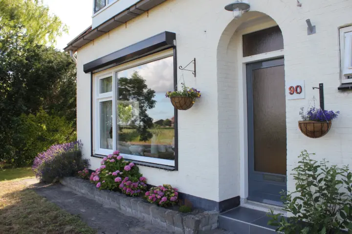 B & B Aan de Dorpsweg in Ouddorp