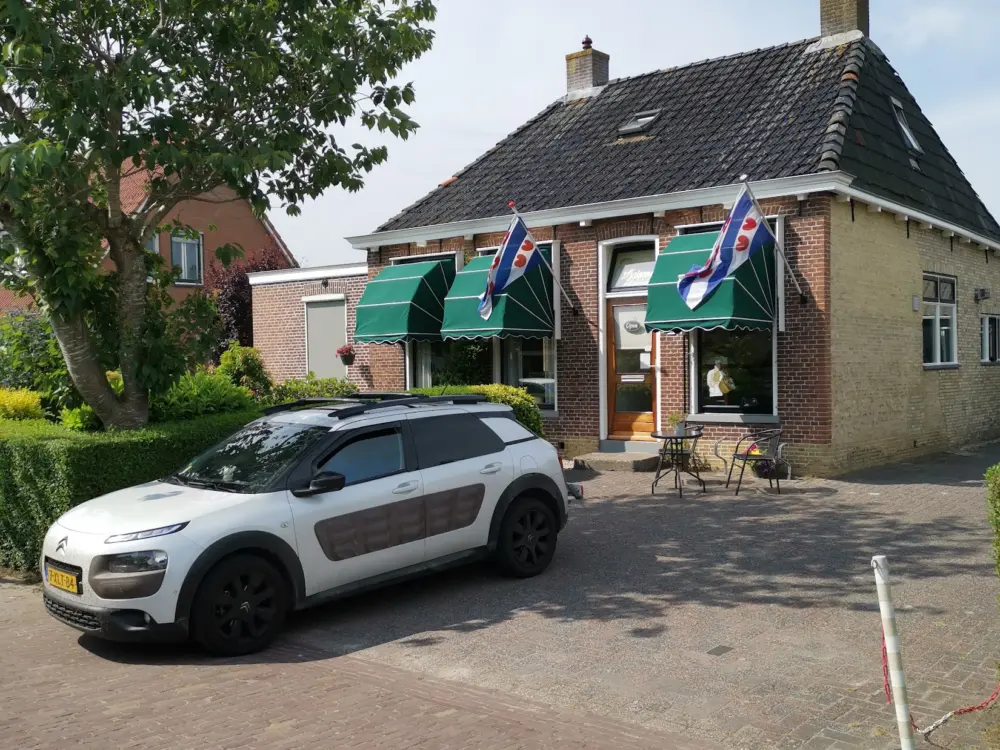 Restaurant Bakkerij Tjalsma in Oppenhuizen