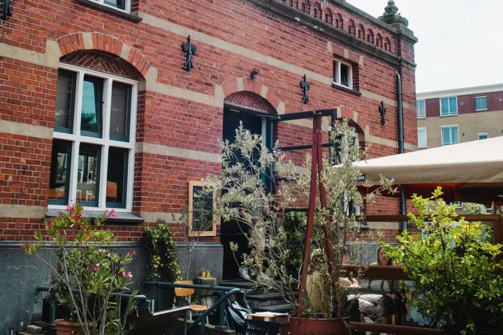 Restaurant Bakkerswinkel Westerpark Amsterdam in Amsterdam