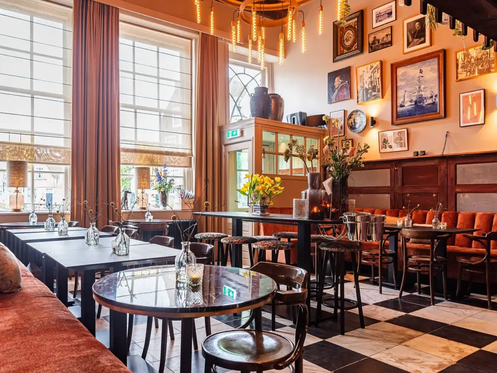 Restaurant Bar Bistro De Gouden Leeuw in Goedereede