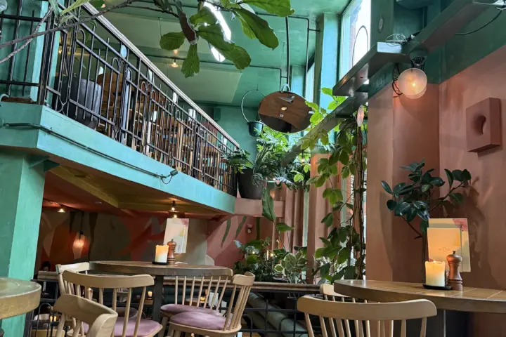 Bar Botanique | Restaurant Amsterdam-Oost in Amsterdam
