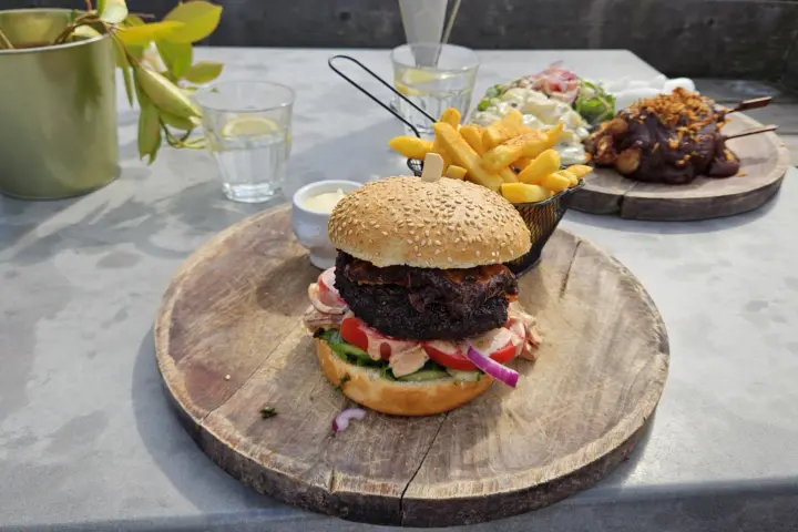 Bar Petit Restaurant de Pelikaan in Badhoevedorp
