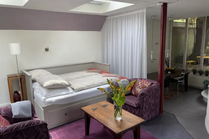 Bed & Breakfast Bed and Office 050 in Groningen