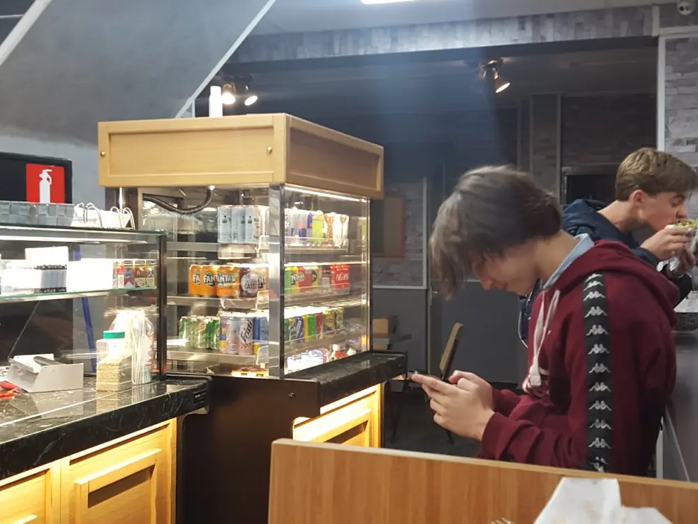 Restaurant Broodjeszaak Can in Bussum