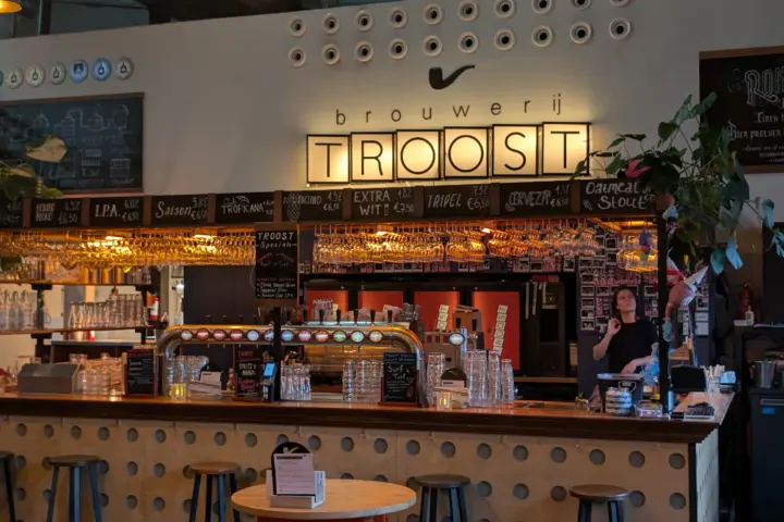 Restaurant Brouwerij Troost Westergas in Amsterdam