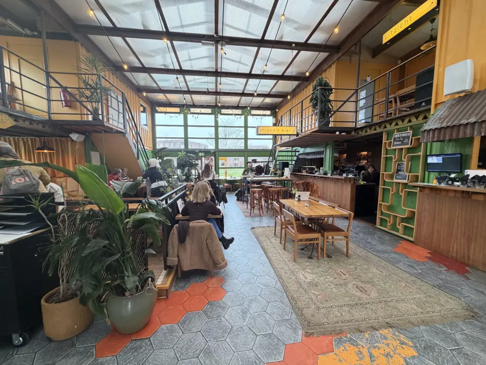 Restaurant BUITEN | Café & Restaurant in Amsterdam