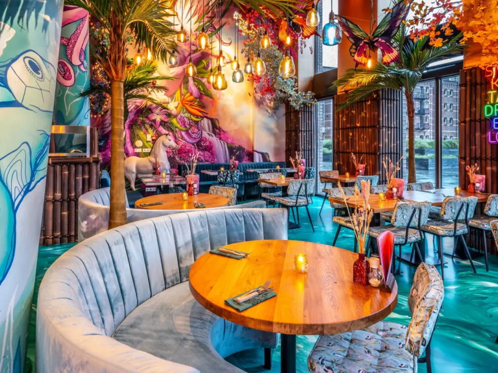 Restaurant BY AMI Rotterdam | Kop van Zuid in Rotterdam