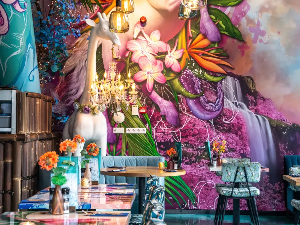 Restaurant BY AMI Rotterdam | Kop van Zuid in Rotterdam