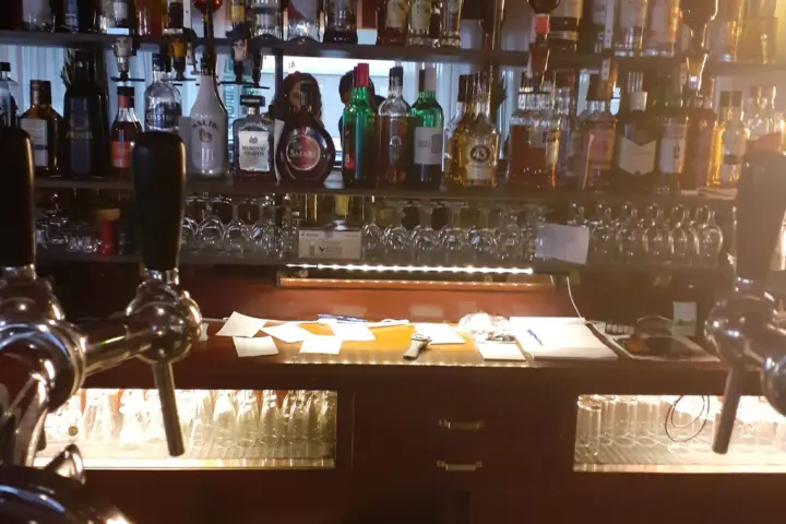 Restaurant Cafe de nieuwe brug in Schiedam