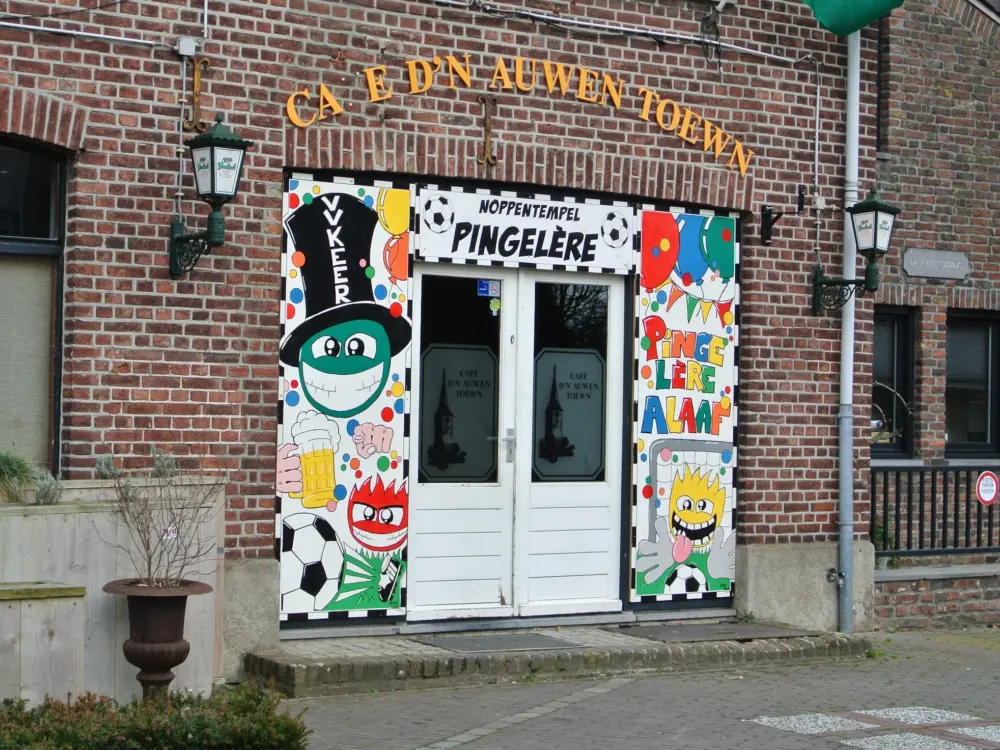 Café d'n Auwen Toewn in Cadier en Keer