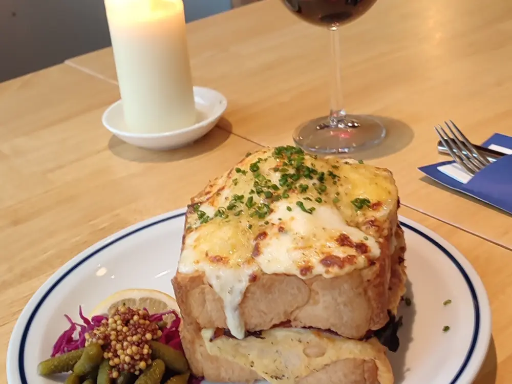 Restaurant Café Marseille in Rotterdam