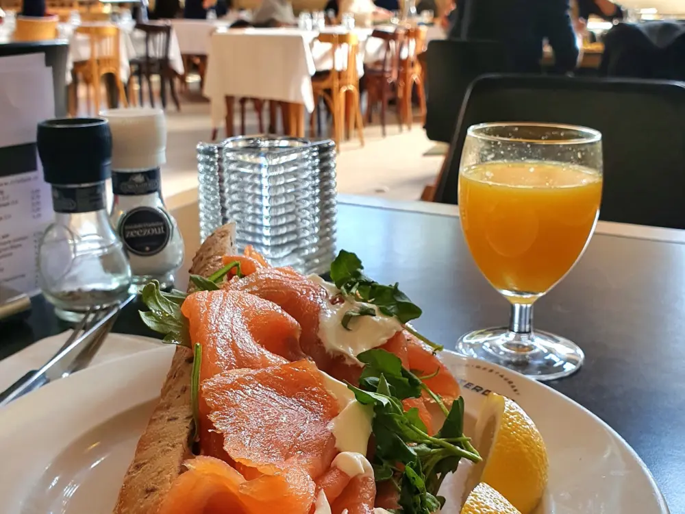 Café-Restaurant Amsterdam in Amsterdam