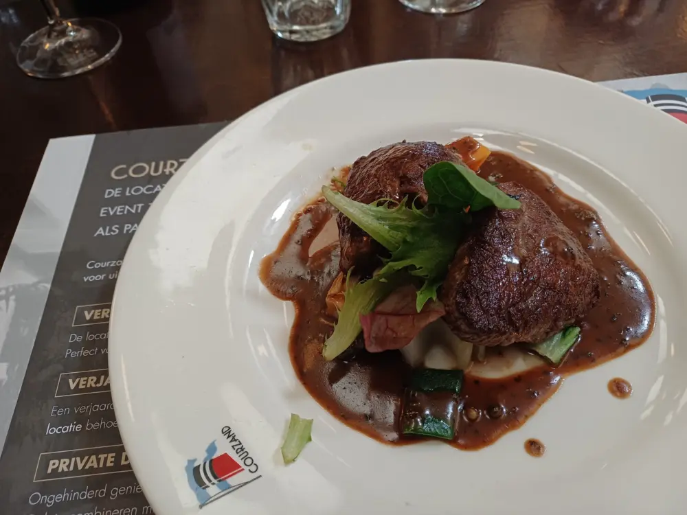 Café Restaurant Courzand in Rotterdam