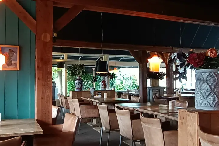 Café-Restaurant De Ringweg in Groningen