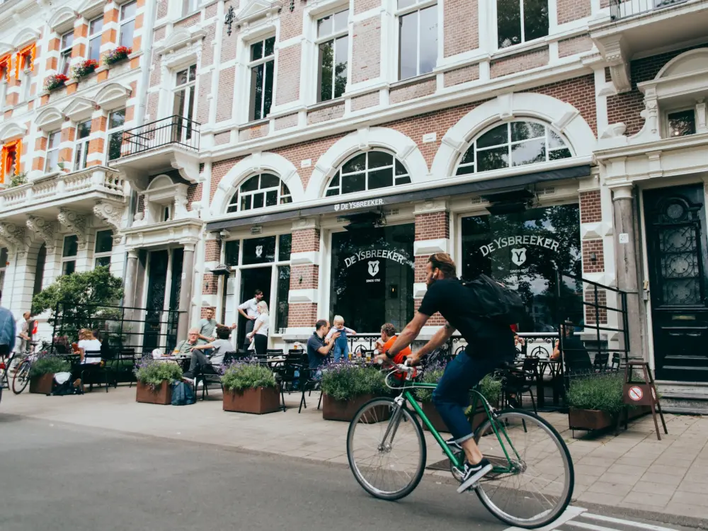 Café Restaurant De Ysbreeker in Amsterdam