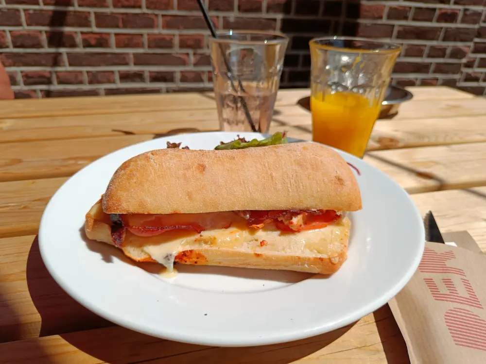 Cafe Restaurant Polder in Amsterdam