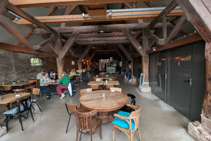 Cafe Restaurant Polder in Amsterdam