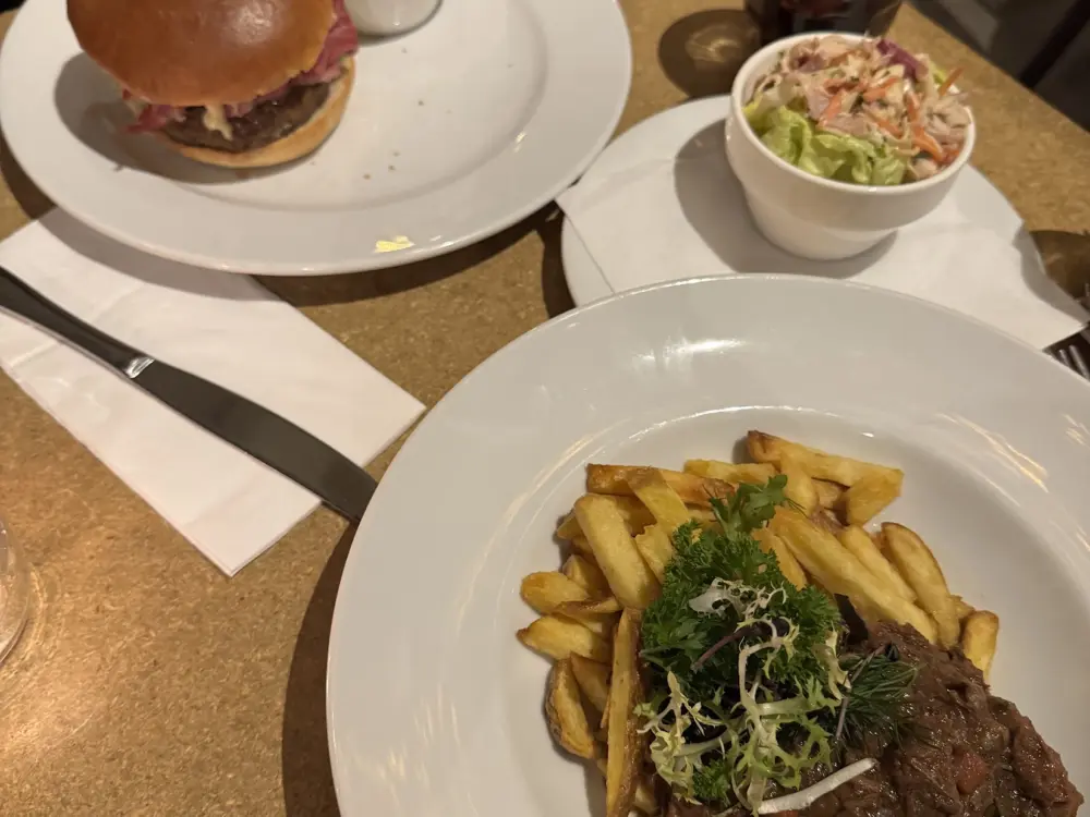 Cafe Restaurant Polder in Amsterdam