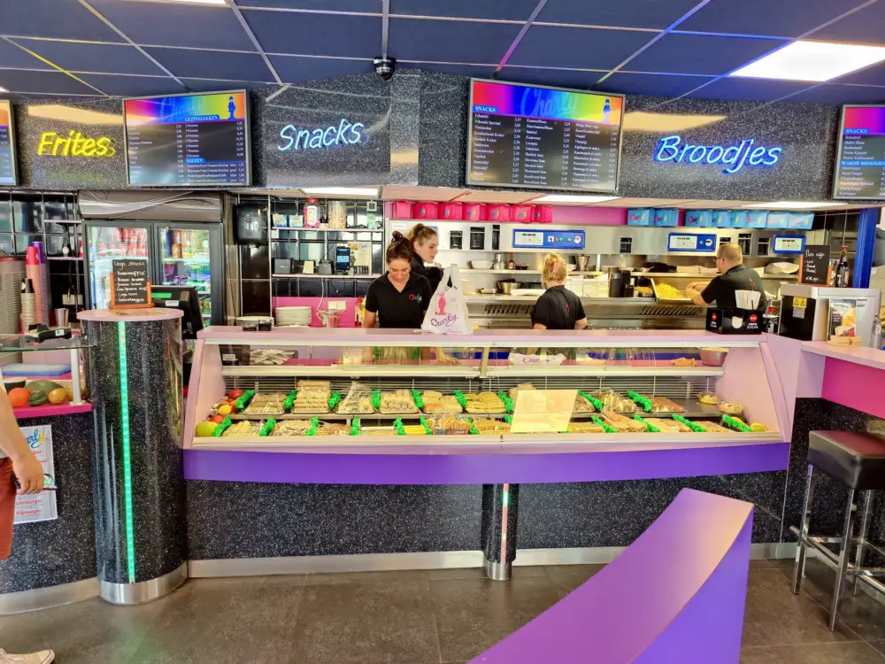 Restaurant Cafetaria Charly Arnhemseweg in Apeldoorn