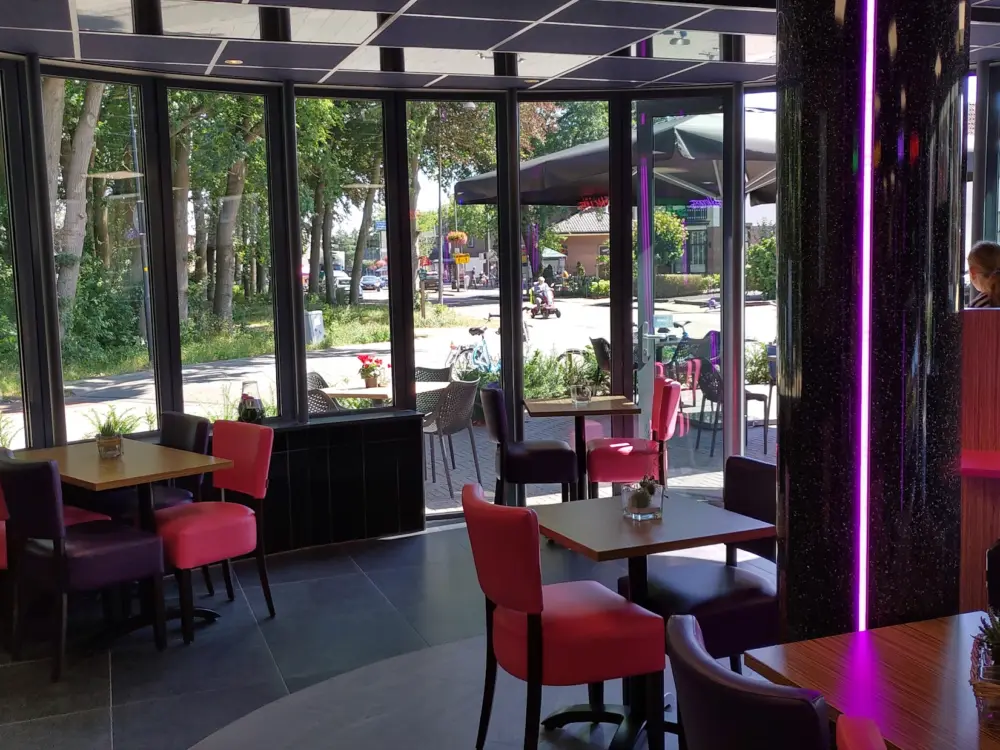 Restaurant Cafetaria Charly in Ugchelen