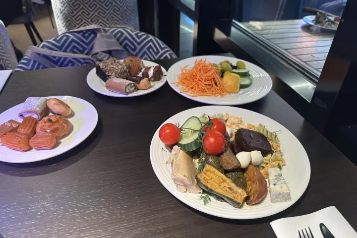 Restaurant Corendon All You Can Eat Restaurant in Badhoevedorp
