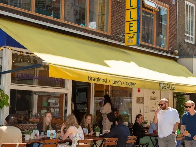 Restaurant Croissanterie Pigalle in Groningen
