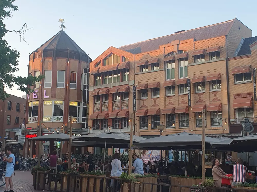 Crown Inn Hotel Eindhoven in Eindhoven