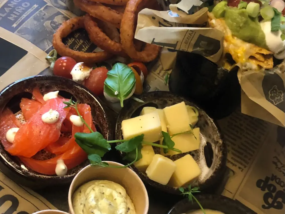 Davila's Kitchen & Bar in Renesse