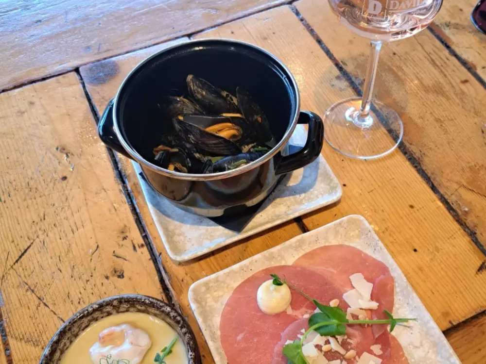 Davila's Kitchen & Bar in Renesse