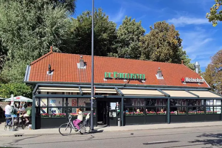 Restaurant De Ballentent in Rotterdam
