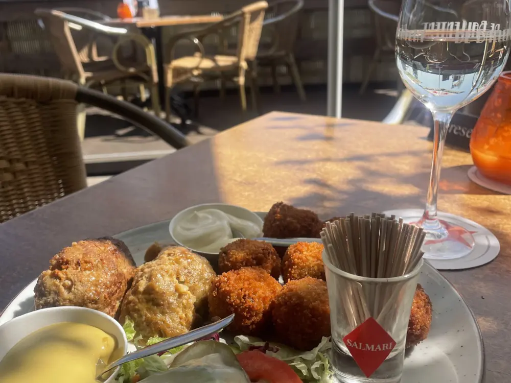 Restaurant De Ballentent in Rotterdam