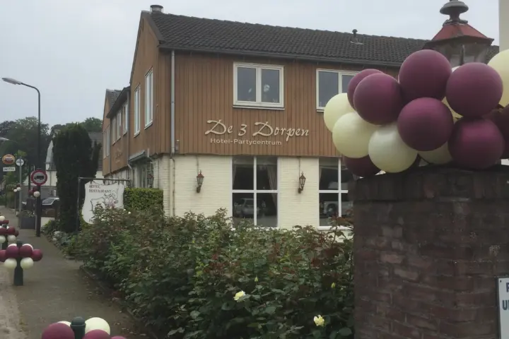 Hotel De Drie Dorpen in Ankeveen