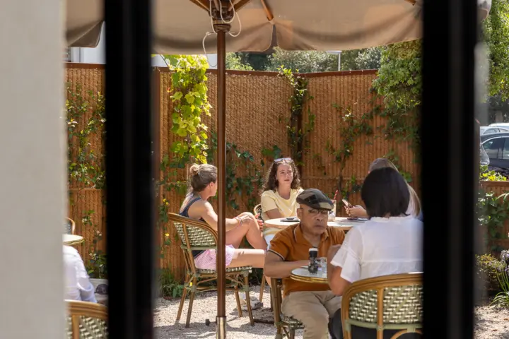 Restaurant De Eendracht in Vonk in Bussum