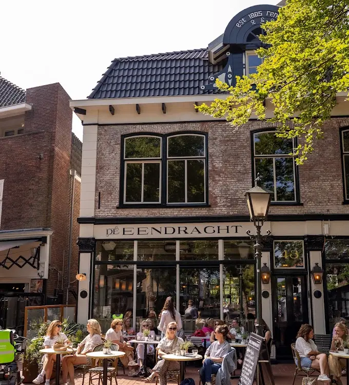 Restaurant De Eendracht in Vonk in Bussum
