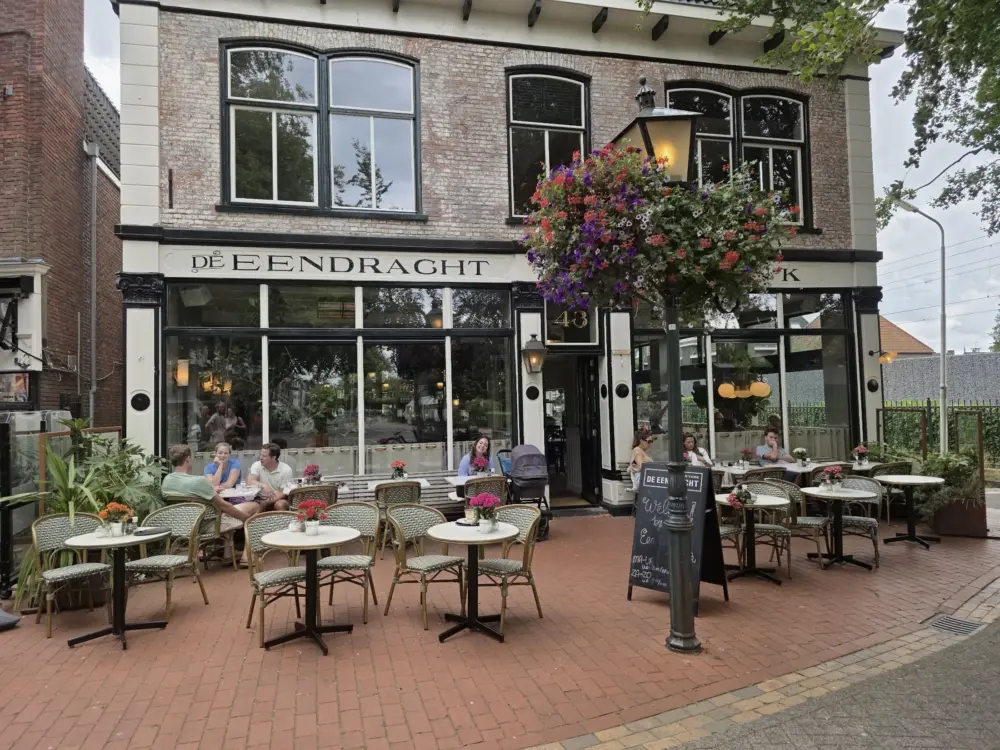 Restaurant De Eendracht in Vonk in Bussum